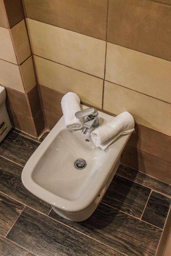 Alexander House Hotel Palermo Ngoại thất bức ảnh