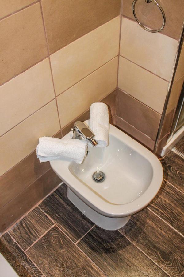 Alexander House Hotel Palermo Ngoại thất bức ảnh
